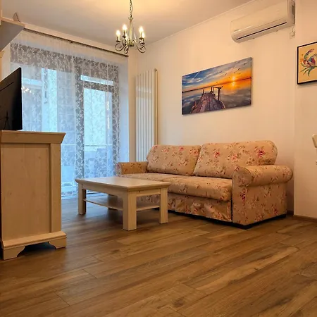 Promenada Seaview Mamaia Nord 公寓